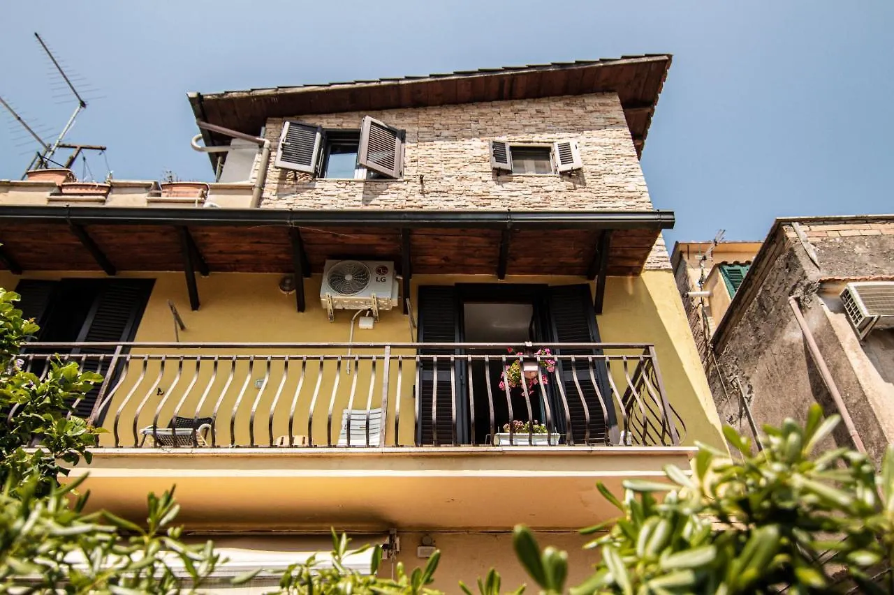 Bed & Breakfast Yourquadrarooms B&B Rome